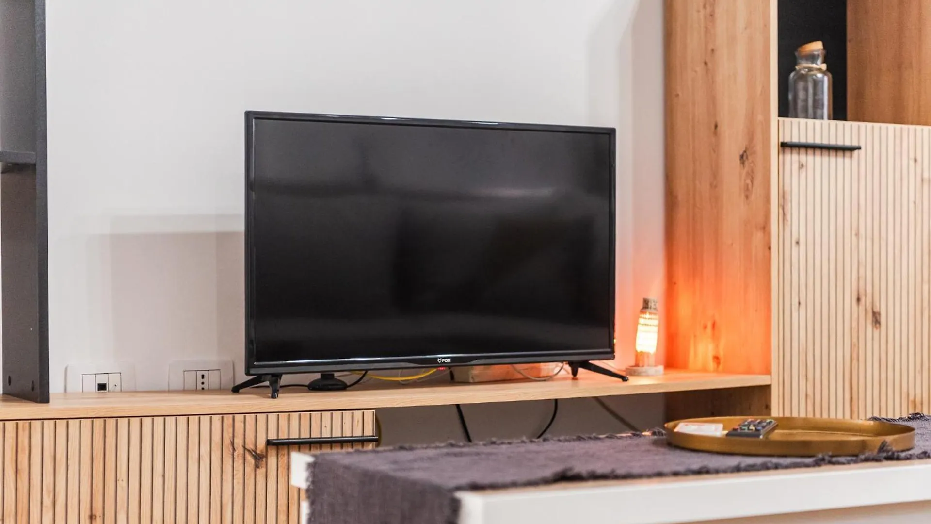 Alpha Apartments Cozy & Spacious Apt Tirana