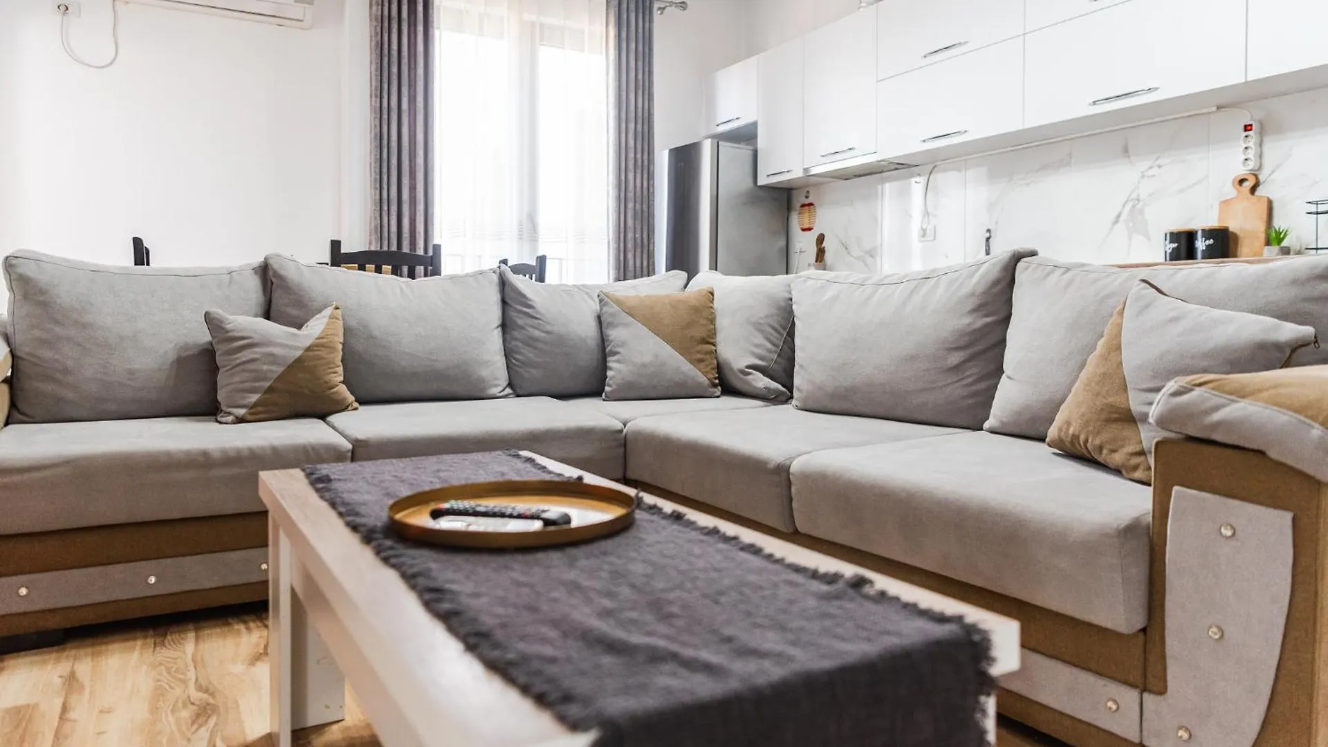 Alpha Apartments Cozy & Spacious Apt Tirana Albania